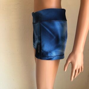 Reebok Athletic Women's Size M Blue/White Performance Short Activewear Running
